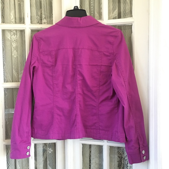 Host Pick: Charter Club Jean-style Jacket - M - Picture 4 of 4